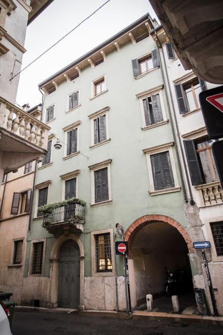Piazza Erbe Luxury Apartment Werona Zewnętrze zdjęcie