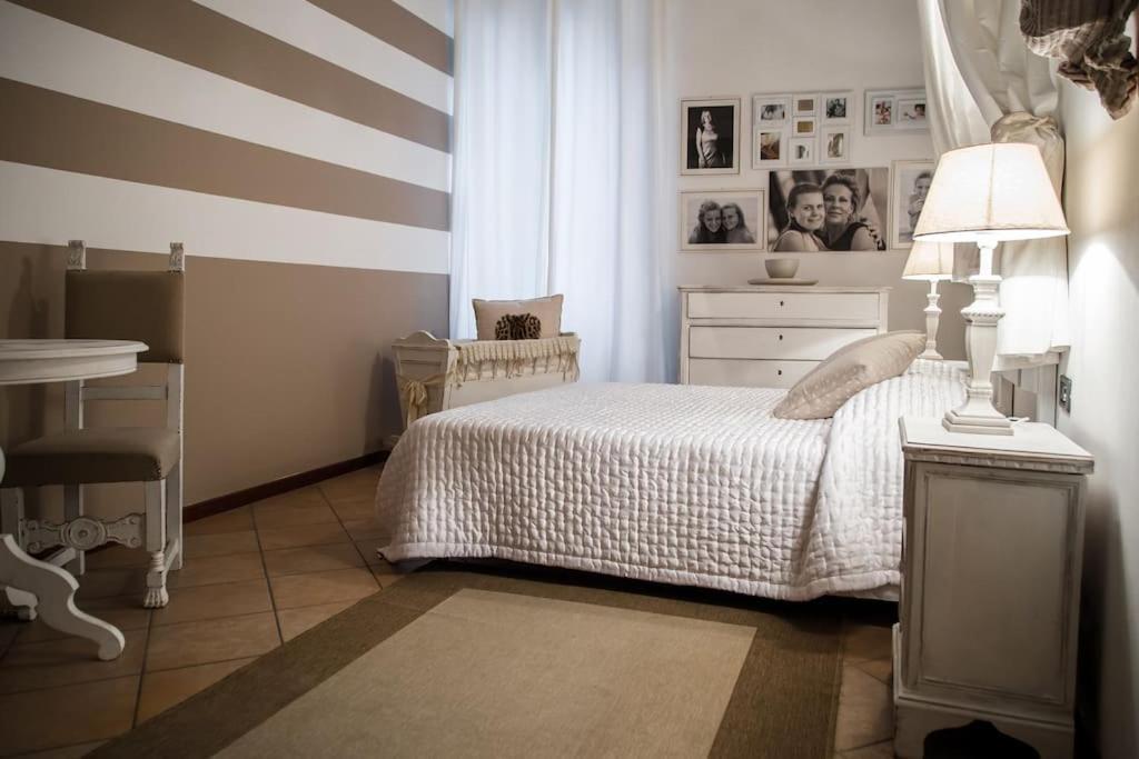 Piazza Erbe Luxury Apartment Werona Zewnętrze zdjęcie