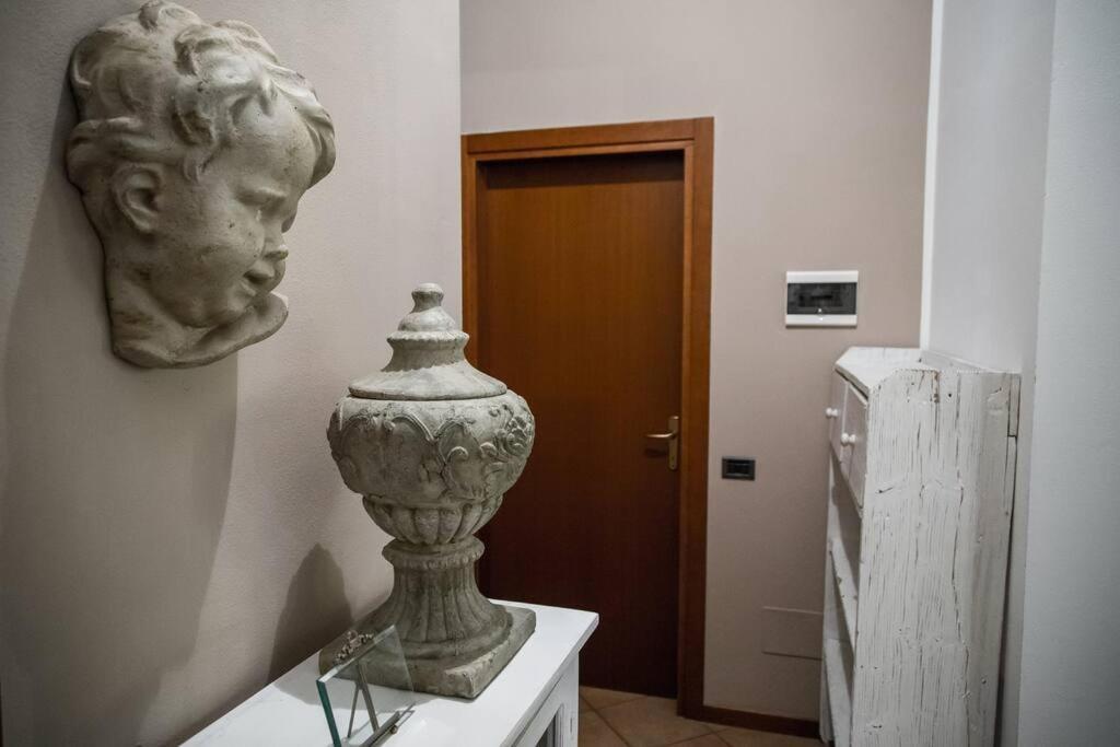 Piazza Erbe Luxury Apartment Werona Zewnętrze zdjęcie