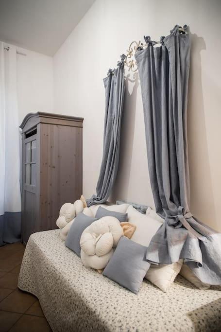 Piazza Erbe Luxury Apartment Werona Zewnętrze zdjęcie