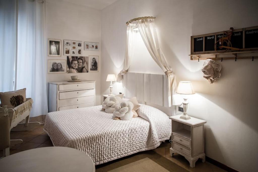 Piazza Erbe Luxury Apartment Werona Zewnętrze zdjęcie